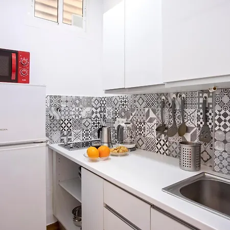 Sunstay Isabel Lofts Center *