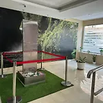 Apartment Sunstay Isabel Lofts Center
