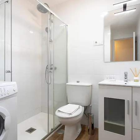 Sunstay Isabel Lofts Center Apartment